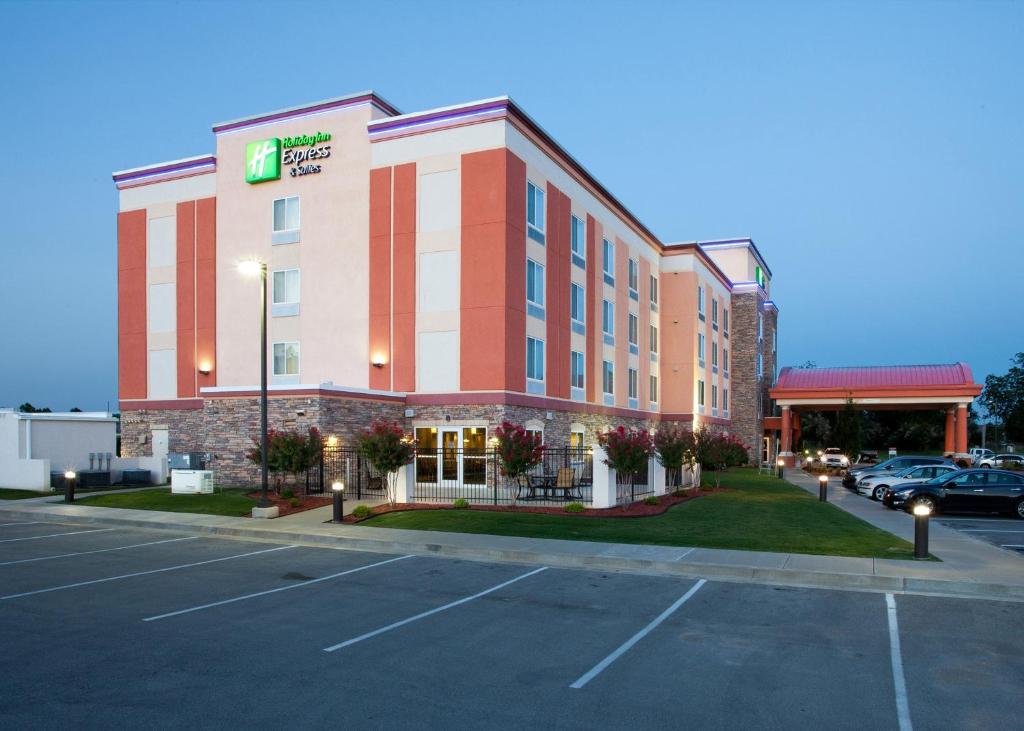 Holiday Inn Express Tulsa South Bixby an IHG Hotel Main image 1